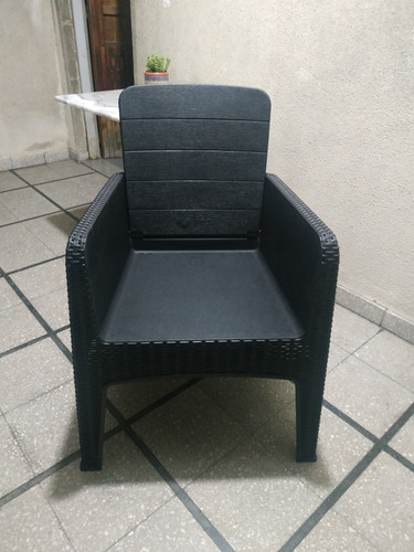 Sillón Plástico Milo Tipo Ratan 