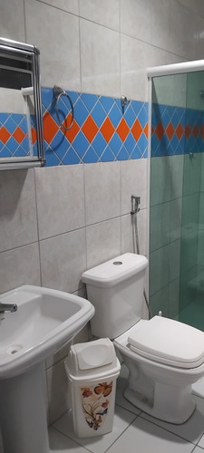 Vende-se Uma Casa Térreo E Primeiro Andar, Em Pernambués