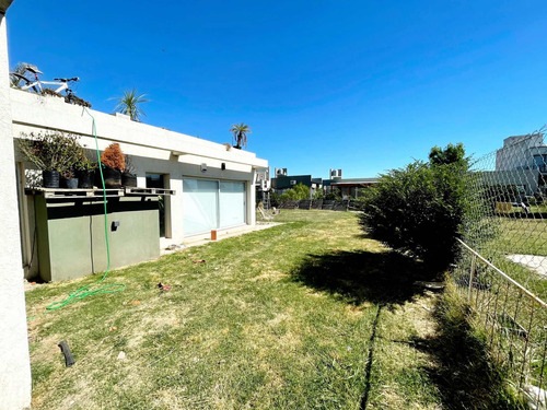 Imagen 15 de 16 de Casa En Venta La Hermosura