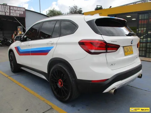 BMW X1 SDRIVE 20i 2000CC AT AA