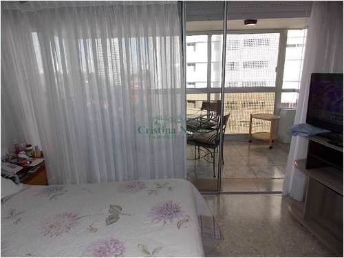 Apartamento En Primera Fila !!! , Oportunidad !!!! Construccion Pintos Risso- Ref: 3101