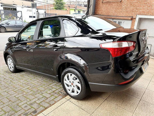 Fiat Grand Siena 1.4 Mpi Attractive 8v Flex 4p Manual