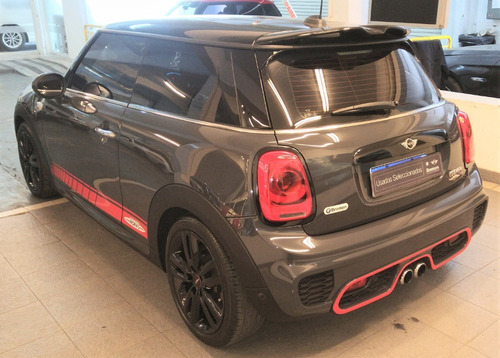 Imagen 5 de 7 de Mini Cooper S 2.0 F56 Look Jcw 192cv