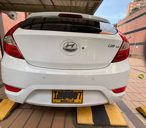 Hyundai Accent 1.6l 5 p