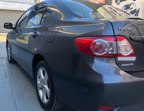 Imagen 9 de 14 de Toyota Corolla 1.8 Xei Mt 136cv 2012