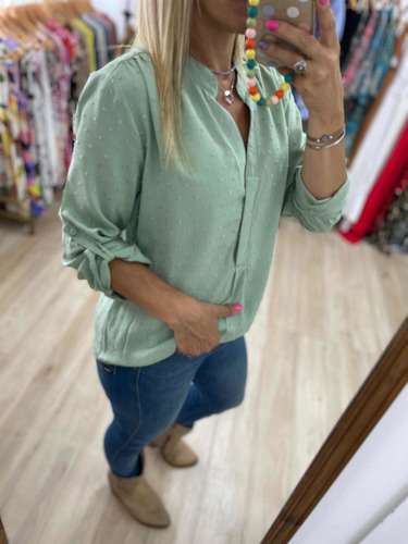 Imagen 6 de 10 de Blusa Camisa Cuello Mao Plumetti Talles Grandes The Big Shop