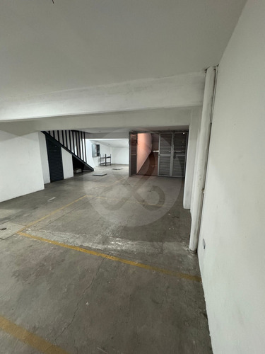 Edificio En Venta En Viveros De La Loma
