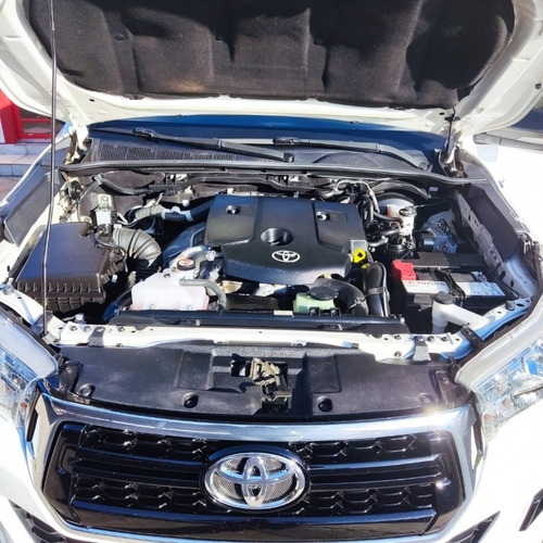 Imagem 8 de 10 de Toyota Hilux Cabine Dupla Sr 4x4 2.8 Tdi