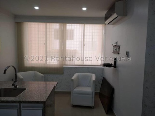 Imagen 9 de 14 de Gustavo Zavala Rentahouse 22-2678