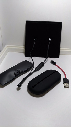 Fone De Ouvido Beats