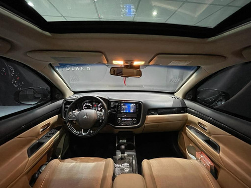 Imagem 6 de 15 de Mitsubishi Outlander 3.0 Gt Full Techonology 4x4 V6 24v Gaso
