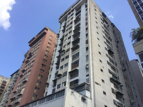 Imagen 1 de 14 de Apartamento En Venta Los Cortijos De Lourdes 21-8091