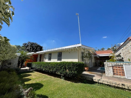 Asg Hermosa Casa Quinta En Urb El Piñal El Limon 515mt2 24-14961