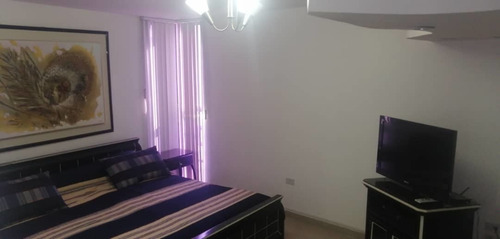 Imagen 10 de 11 de Apartamento En Urbanización El Bosque 04128887550