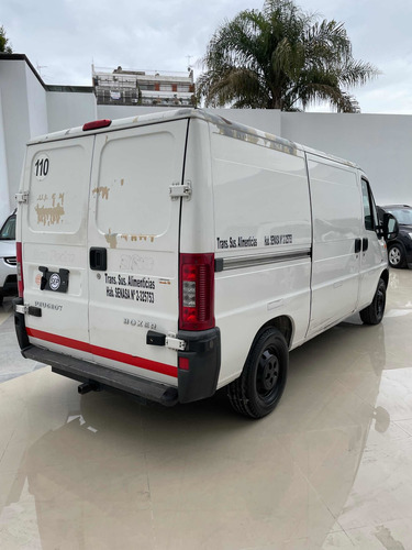 Imagen 17 de 22 de Peugeot Boxer 2007 2.8 Hdi Combi 330m Confort