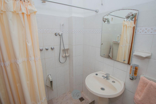 Imagen 11 de 21 de Venta Casa En Belvedere, 3 Dormitorios, Fondo Y Parrillero.