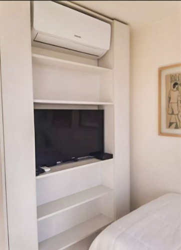 Amoblado Y Remodelado 2 Dorm. 2 Bñ. Metro Alcantara El Golf