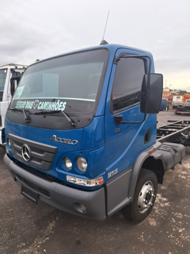 Mb 915 Acelo Mercedes Benz