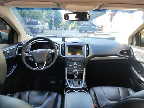 Ford Edge 2.0 Titanium