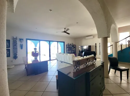 Casa En Venta En Telchac Puerto, Yucatan.