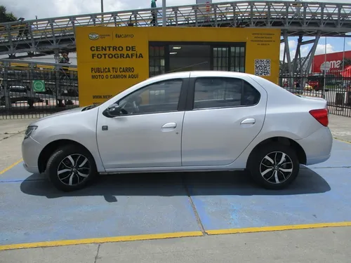 Renault Logan Expression / Life + Mt Aa