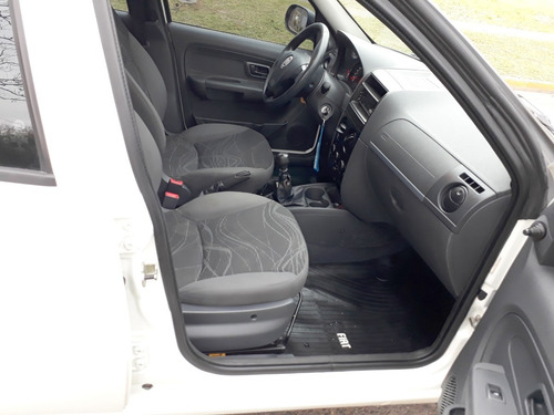 Imagen 3 de 13 de Fiat Palio 2016 13 Mil Km