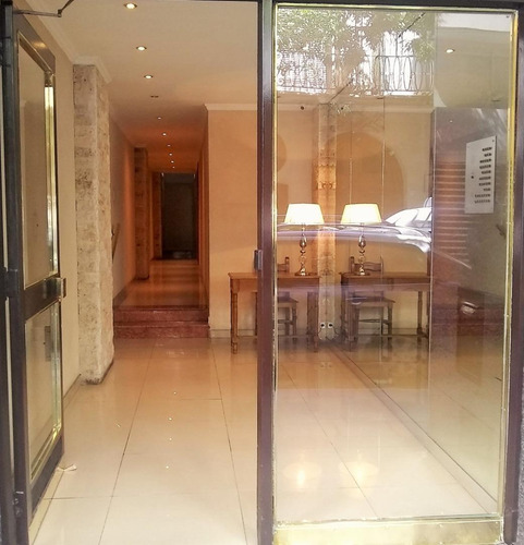 Venta Impecable Departamento 2 Ambientes