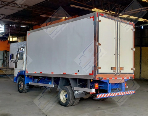 Imagem 7 de 12 de Ford Cargo 1119 - 2015 (baú Thermolander -20°)