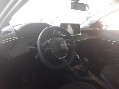 Imagen 9 de 15 de Peugeot 208 1.6l Active