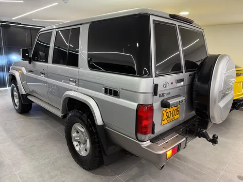Toyota Land Cruiser Vdj76 Lx 2022 Diesel V8 Blindada