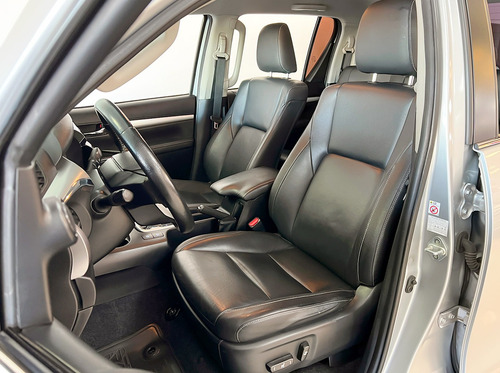 Toyota Hilux Pick-Up 2.8 Cd Srx 177cv 4x2 At
