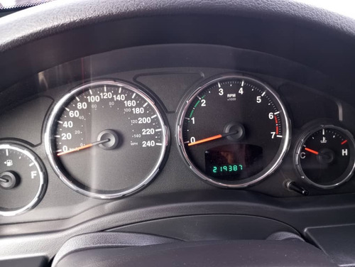 Imagen 14 de 16 de Jeep Cherokee Kk