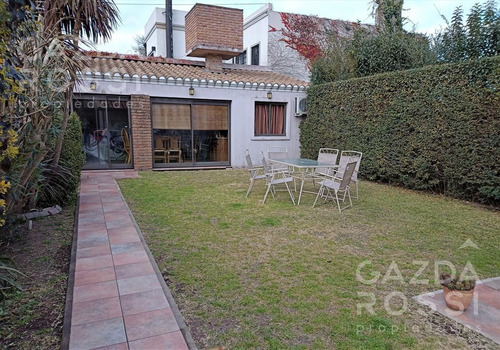 Imagen 22 de 25 de Casa - Adrogue