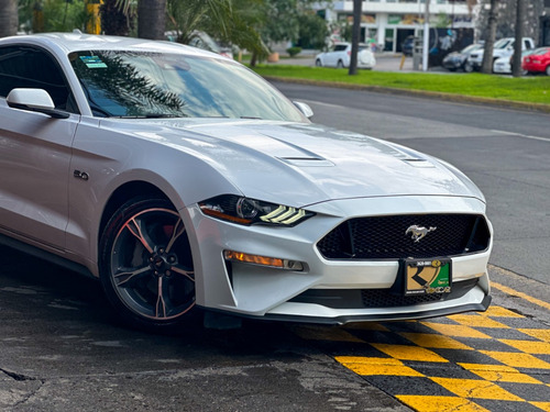 Ford Mustang 5.0l Gt V8 At
