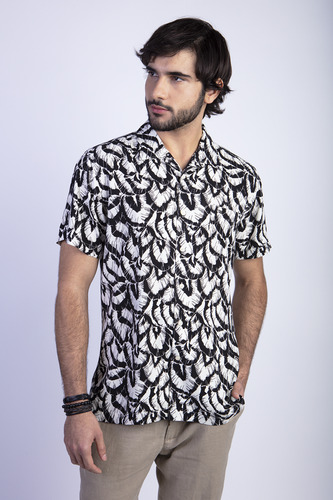 Camisa Estampada Hojas F Negro Ferouch Ss24