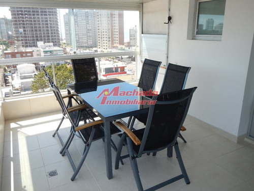 Apartamento En Punta Del Este, Mansa- Ref: 3082