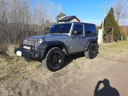 Imagen 18 de 23 de Jeep Wrangler 2013 3.6 Sport 284hp Mtx
