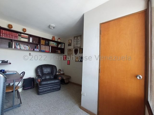 Imagen 10 de 30 de Apartamento En Venta Zona Centro Barquisimeto Rah 23-10318 // Invierta Seguro Con Rentahouse//