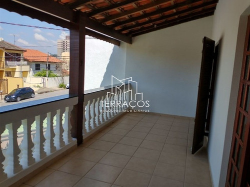 Imagem 13 de 18 de Ótimo Sobrado Com At=142 M² E Ac=120 M² - 2 Dormitórios/1 Suíte - Excelente Localização - Vila Galvão - Jundiaí - Sp - Permuta - Ca00722 - 70892893