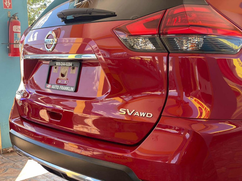 Imagen 4 de 15 de Nissan Rogué Sv Awd