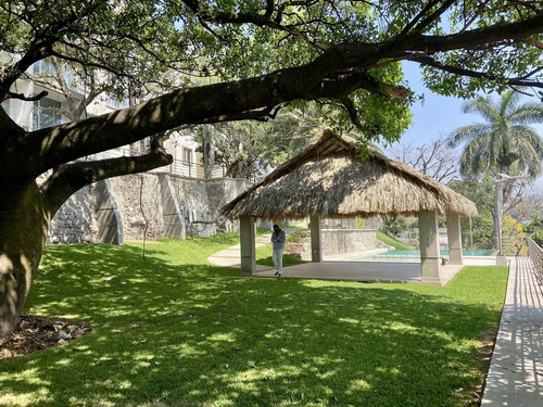 En Venta Cuernavaca Centro Departamento Con Vistas Increíbles A La Catedral.