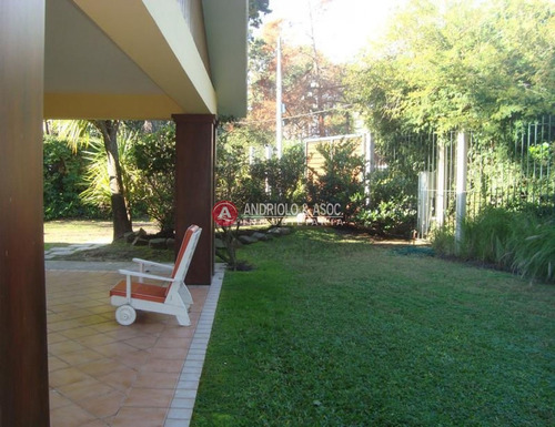 Casa En Punta Del Este, Mansa- Ref: 6603