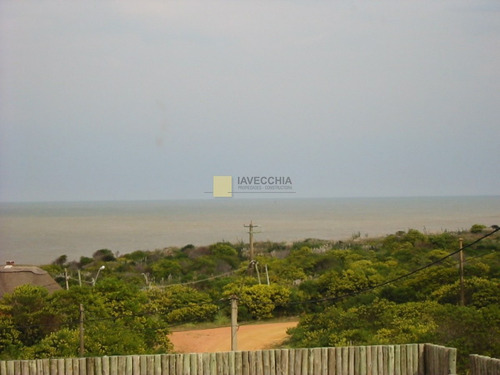 Imagen 2 de 28 de Venta De Casa De 3 Dormitorios En El Chorro