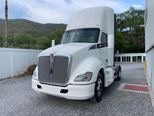Camion 2017 Daycab Kenworth T-680