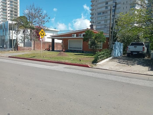 Alquiler Temporada Alta 2023/24! Casa A Pasos De Punta Shopping Con Piscina En Punta Del Este!!