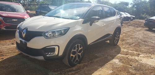 Renault Captur 2.0 Iconic At