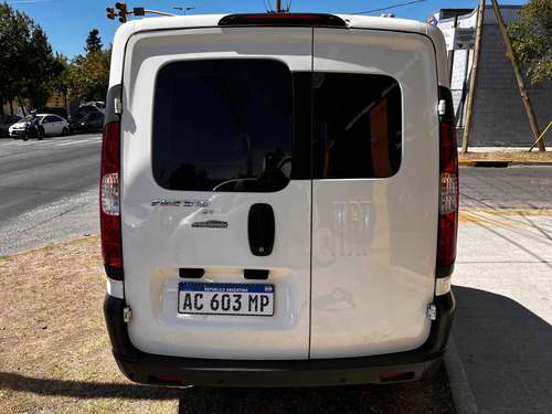 Imagen 6 de 19 de Fiat Fiorino 2018 1.4 Fire Evo 87cv