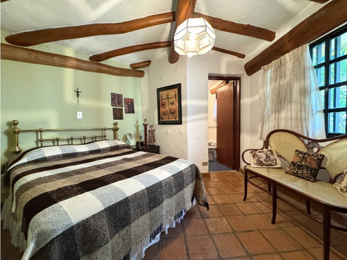 Vendo Casa 730m2 La Lagunita 0094