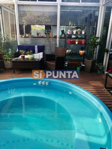 Imagen 20 de 24 de Casa En Pinares A La Venta