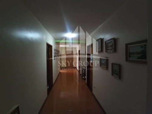 Imagen 4 de 16 de Armando Ortunio Sky Group Casa En La Urb Trigaleña Alta